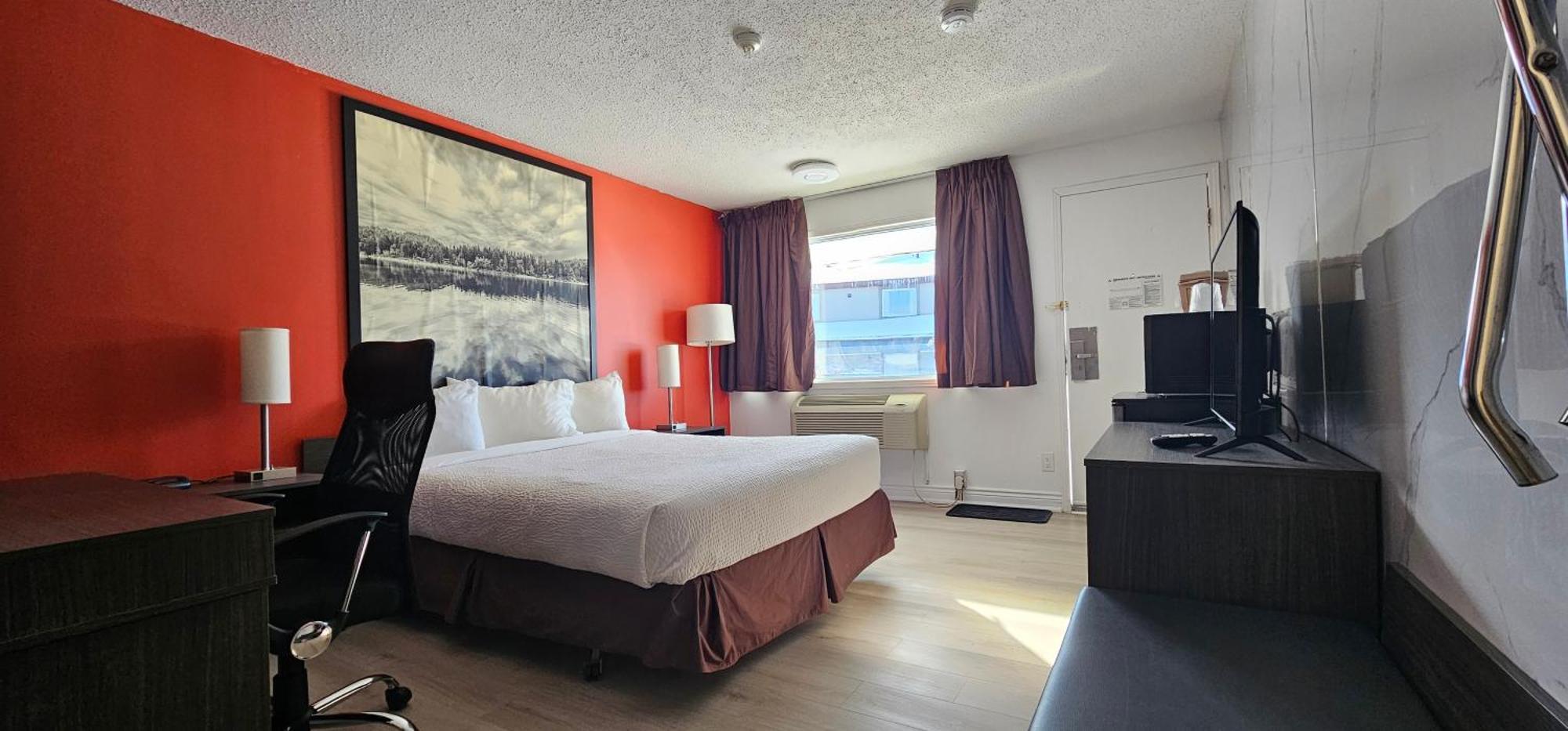 Super 8 By Wyndham Kirkland Lake Exterior photo